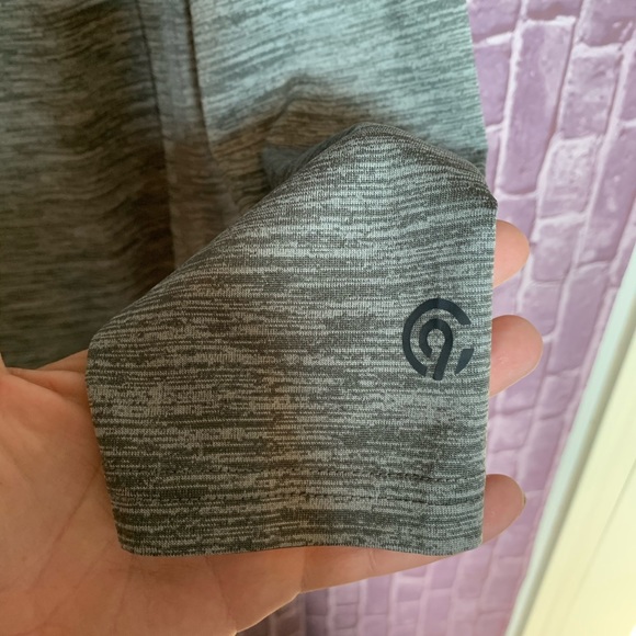 🔴Set of Two | Long-Sleeve DriFit Running Shirts - Picture 4 of 10